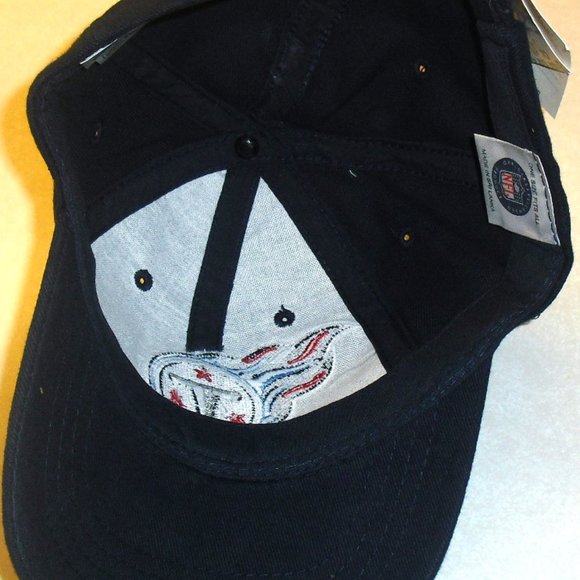 Tennessee Titans Vintage 90s Logo Athletic Adult Adjustable Strapback hat New - Picture 2 of 4